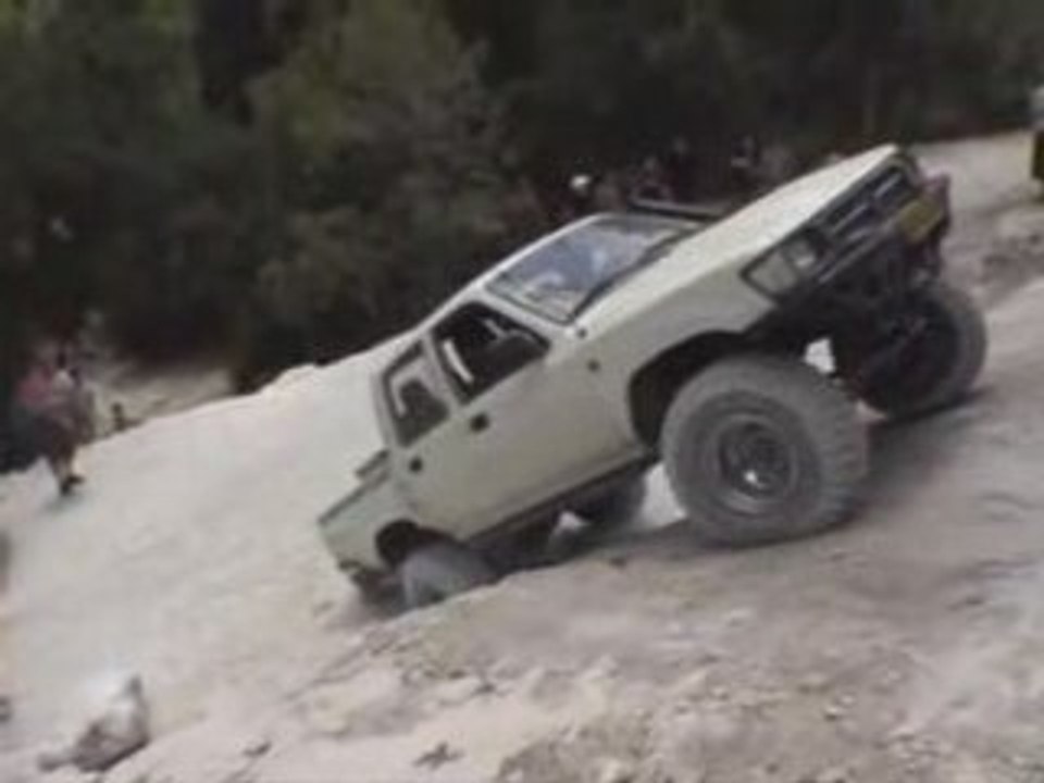 off road hilux 4x4 חורשן עבירות