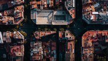 Barselona'da köşeler neden kesik?