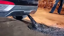 ¿Entonces qué demonios salía de este escape?