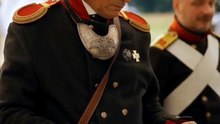 Os segredos por trás das cartas de amor de grandes figuras históricas e o que elas revelam sobre suas vidas.