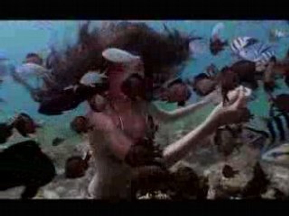 Underwater Model Bebe Pham