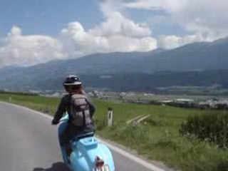 Vespas on tour