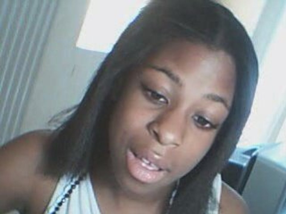 bbey siissahh chante parle mOii de luii <3