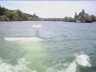 Arnaud reprise slalom et barefoot 2008