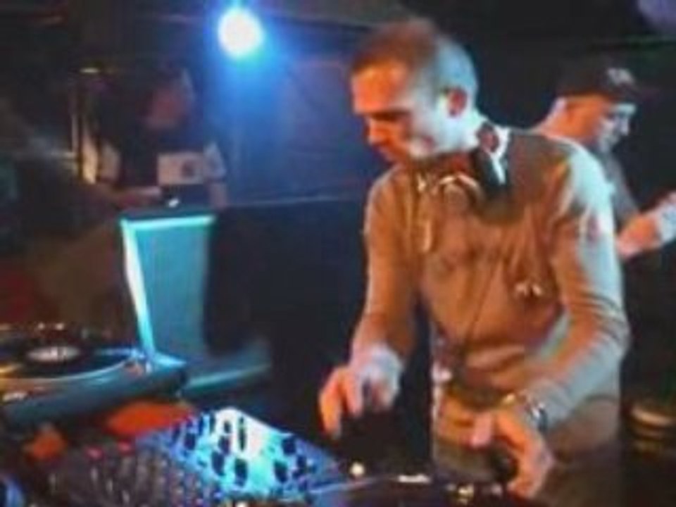 Dj rob & mc joe live at nightmare in rotterdam