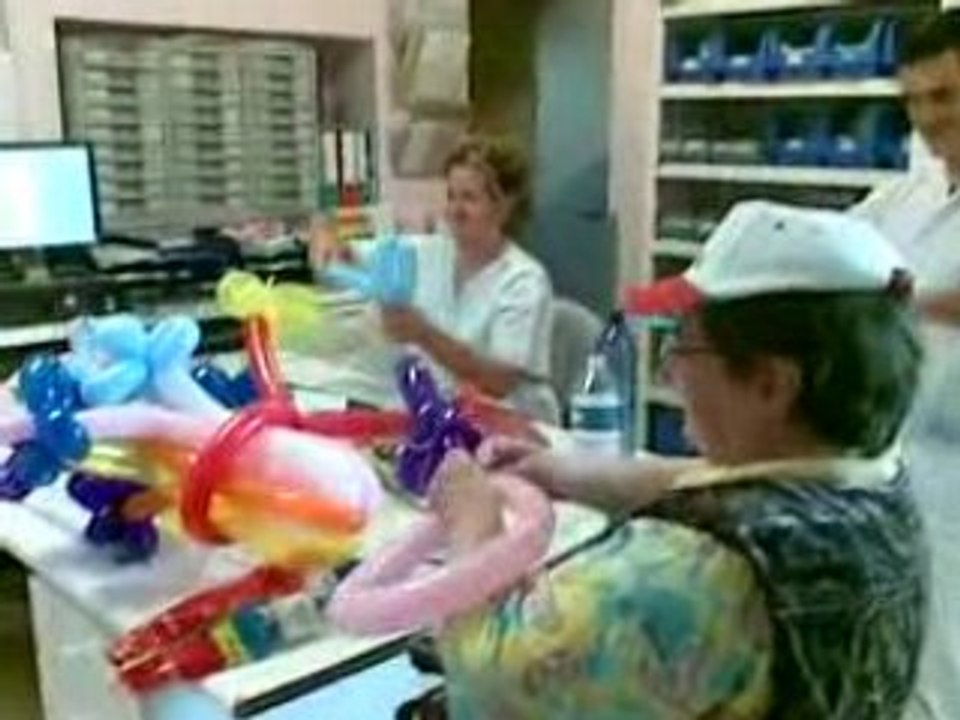 Folie avec des infirmières