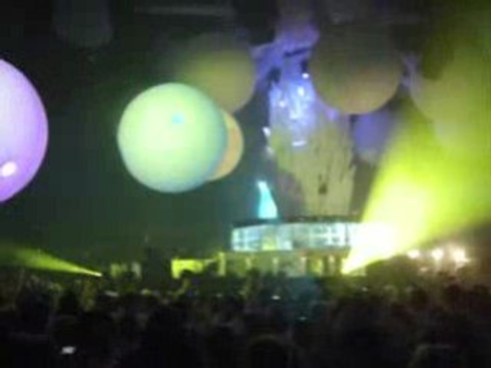 Sensation white 2008 Amsterdam - felix da housecat