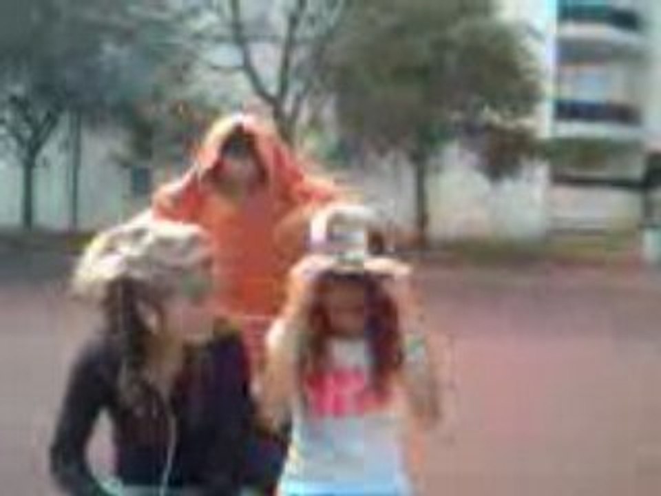3 con
