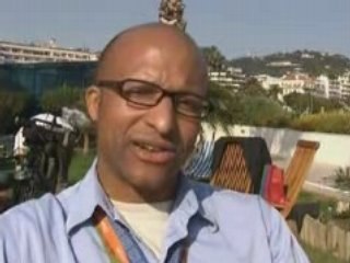 AdrianJohnson_Qinova_MIPTV_2007-04-17.xvid