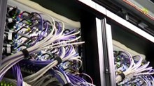 Η ΕΕ προχωρά σε μέτρα για τον περιορισμό κατανάλωσης ενέργειας και νερού στα κέντρα δεδομένων