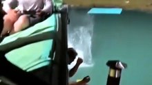 Faire du toboggan avec un feu d'artifice bien calé