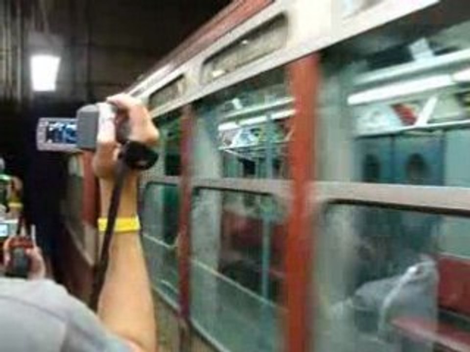 SMEE Train coming into GCT