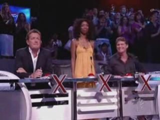 FILLE DE 11 ANS CHANTE MAGNIFIQUEMENT BIEN