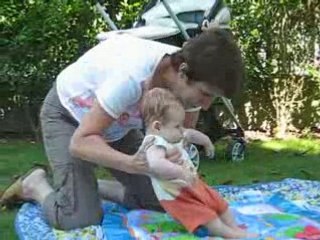 Bébé MARCHE !!!!!!!