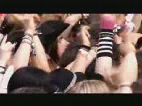 Dir en grey - WACKEN OPEN AIR GERMANY (07.08.04) - Saku