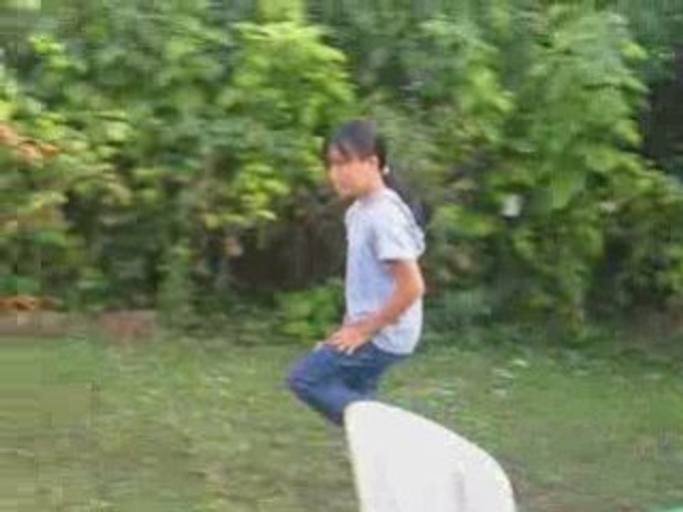 Saut pattes_0001