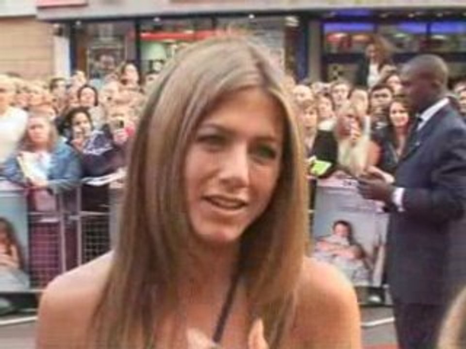 Jennifer Aniston and John Mayer deny wedding rumours