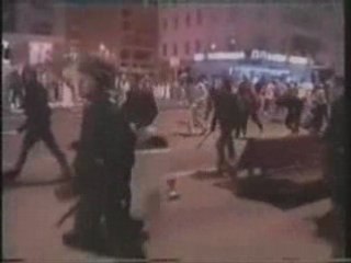 Marseille - France 98- Marseillais VS Hooligays !!!