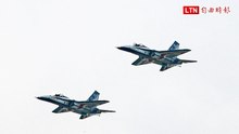 台灣航空史新頁！最後2架「勇鷹號」翱翔天際 66架國造機全數交機