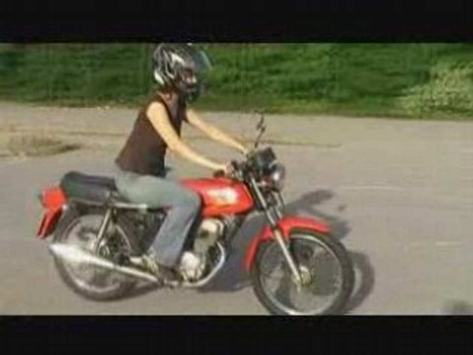 Premier pas en 125 HONDA CB TWIN