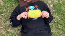 ¿Qué sucede si un aldeano de Minecraft come una papa venenosa hecha de dulce?