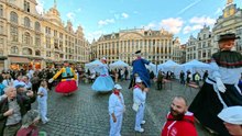BRUSSELS FOLKLORISSIMO 4K - Grand Place Parade, Traditional Costumes & Folk Music