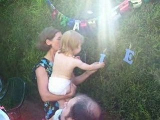 Lucie lit son nom (suite)