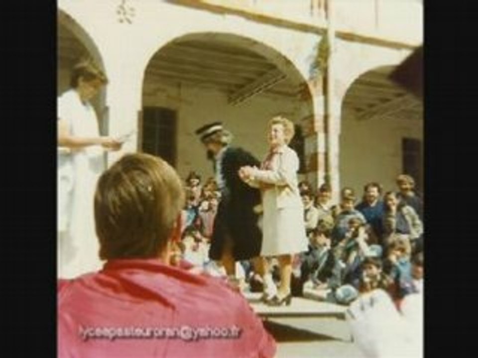 PERE CENT LYCEE PASTEUR ORAN 1985