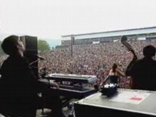 Dionysos - 02 - Le jour le plus froid du monde (Paleo 2008)