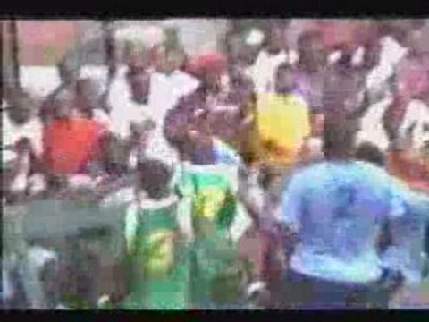 And 1 Mix Tape - Streetball - Dunks, Blocks, And Handles