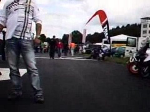 Bi-Cylindre BB77 Video embarqué mzH08 par freeman