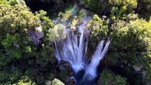 Musique Relaxante avec Cascade 🌿 Détente Profonde, Sommeil et Concentration