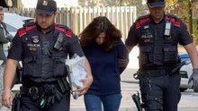 El momento de la detención de la novia del arquitecto Josep Juanpere, acusada de su muerte