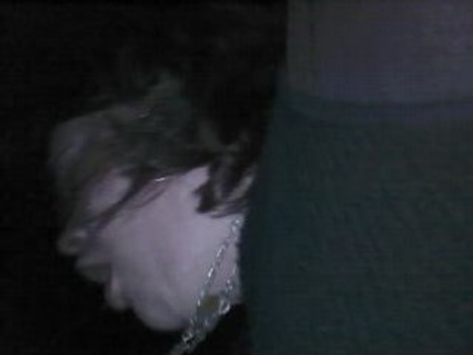 GROSSE KI VOMIS DECHIRE