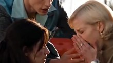 Mio padre France ha perso la testa quando mi ha visto (ENGLISH COMPLETE) | Film Completo in Italiano