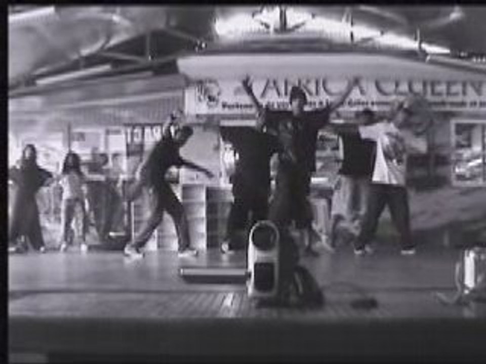 Shayce class leslie accousit