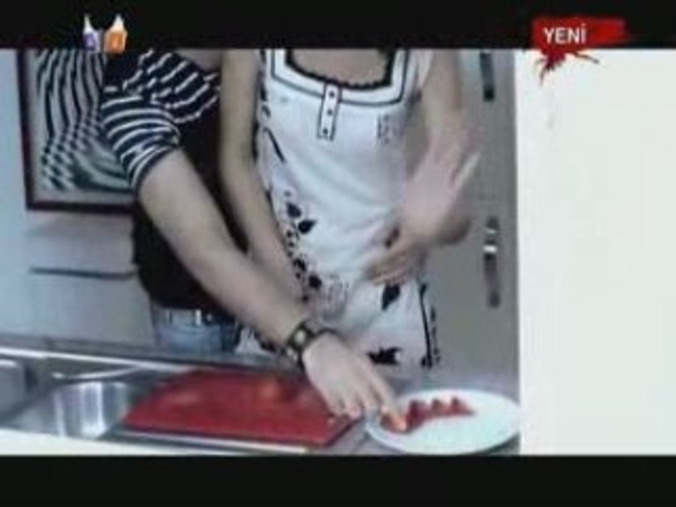 Ismail_yk_-_yar_gitme_www[1].trfgboard.com_alee