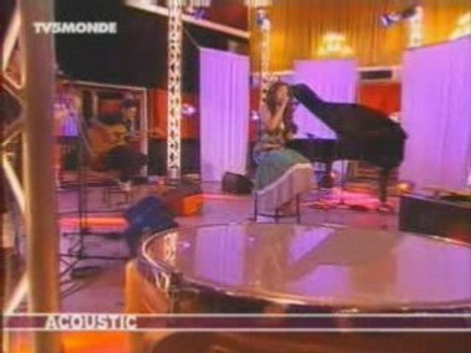 Amel Bent - Désolée - Acoustic