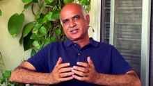 Aurat Kya Hai Pa Ki Nazar Main