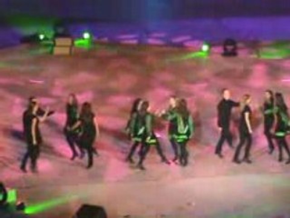 festival interceltique de Lorient - claquette deux groupes