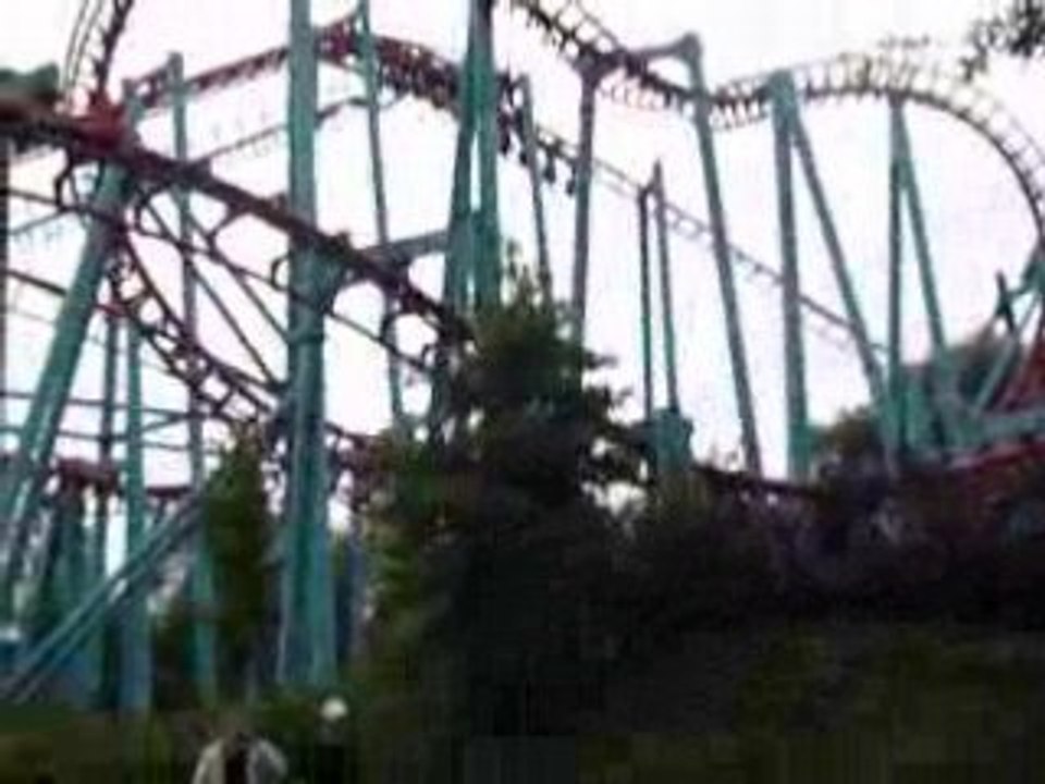 [ Walibi Belgium ] Le Vampire