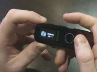 Samsung YP-U4 review: Has a handy sliding USB connector