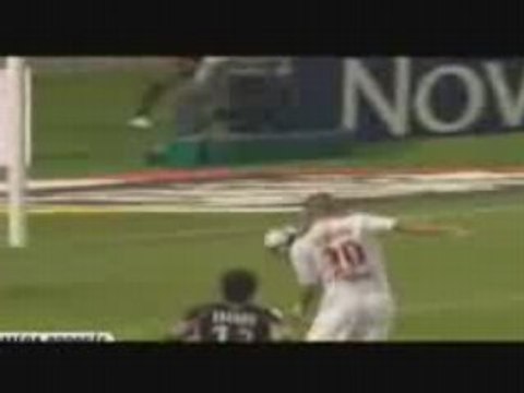 Lyon 3-0 Toulouse magnifique but de karim benzema(2-0)