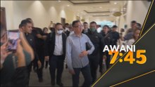 Penjawat awam, bekas CEO mengaku tidak bersalah