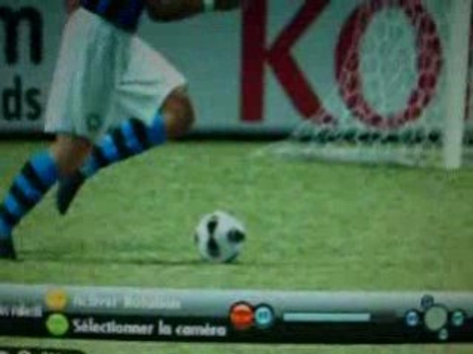 adriano sur le coup du foulard