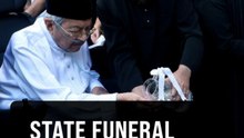 Tun Dr Siti Hasmah laid to rest