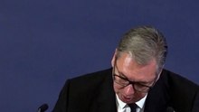 Prezydent Serbii Aleksandar Vučić rezygnuje, by startować na premiera w przedterminowych wyborach