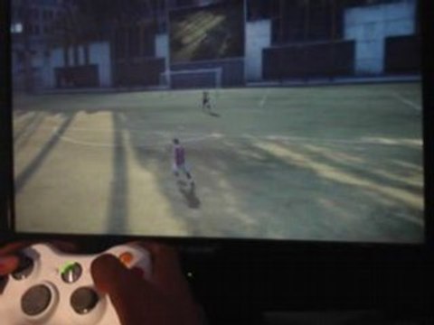 fifa 08 reprise de volée en ciseaux