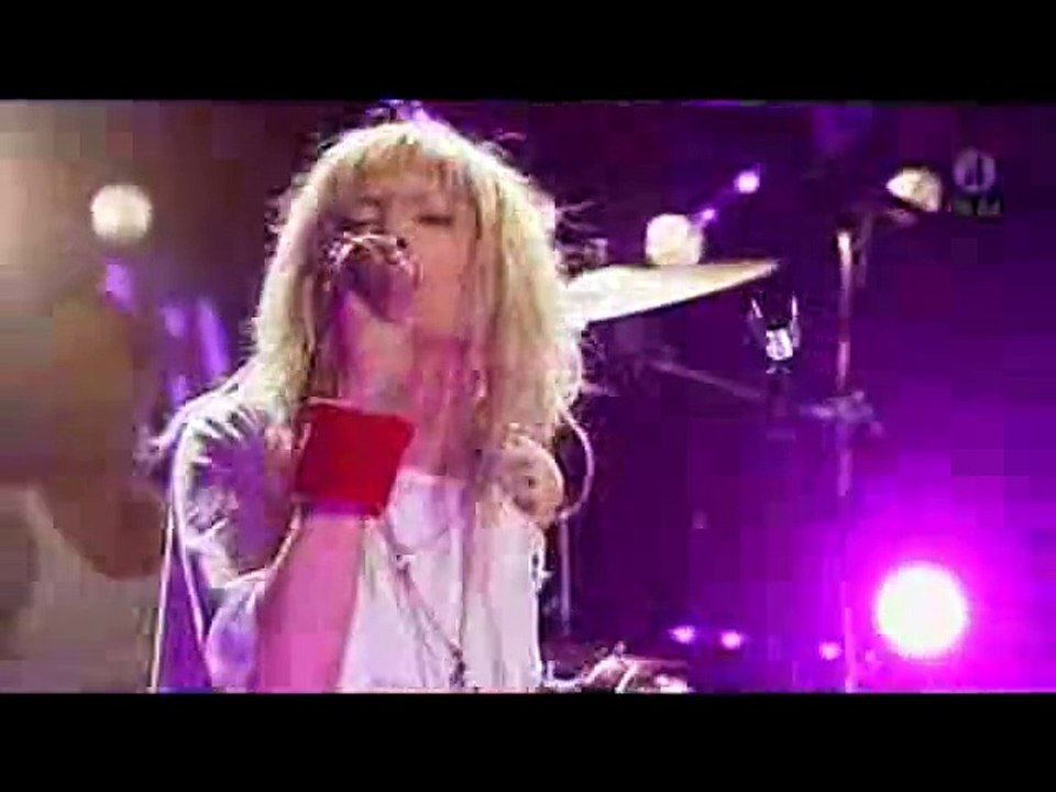 Alice in Videoland.Shes a Machine Live Nyhetsmorgon