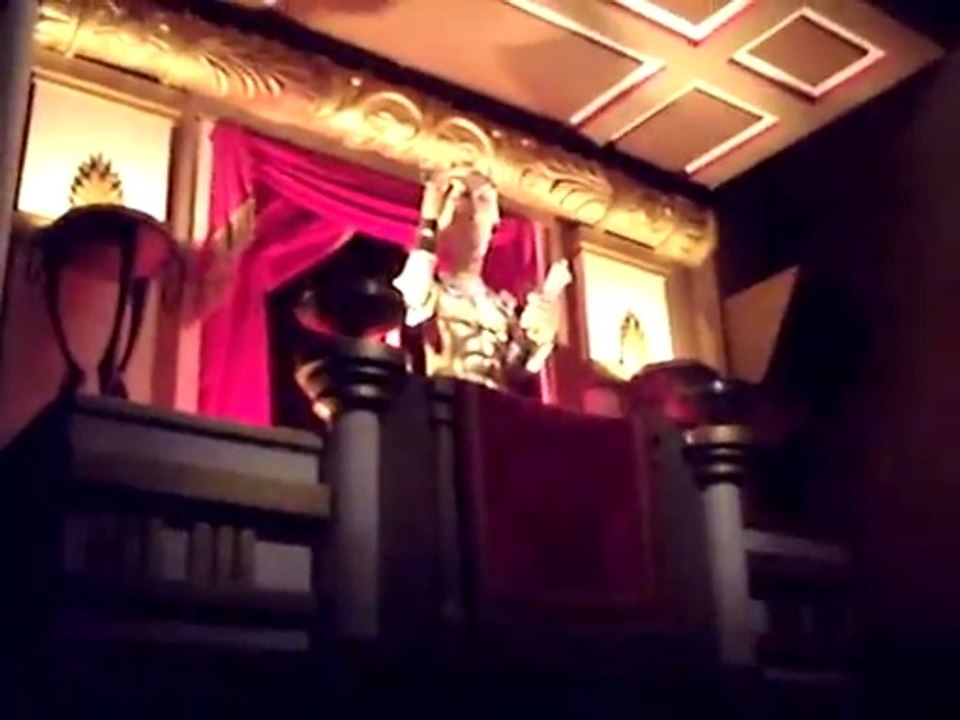 Parc Astérix Le défi de César 2008  .part 2